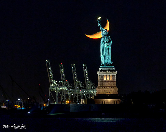 Statue of Liberty Crescent Moon