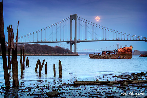 Shipwreck Bronx New York City