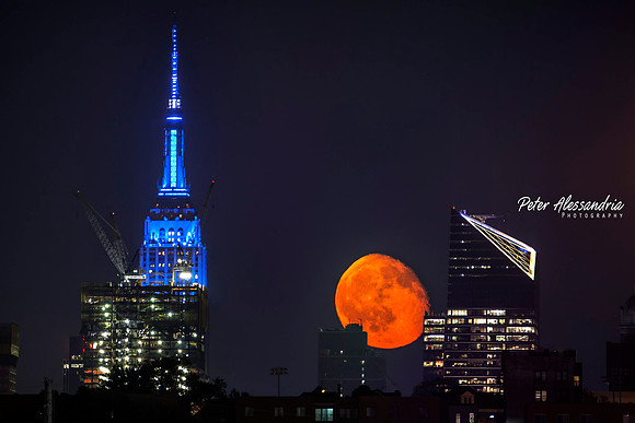 Empire State Moon
