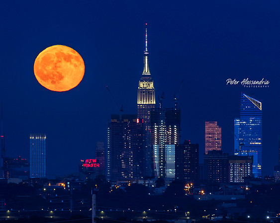 Empire State Full Moon