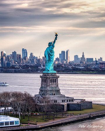 Statue of Liberty Helicopter