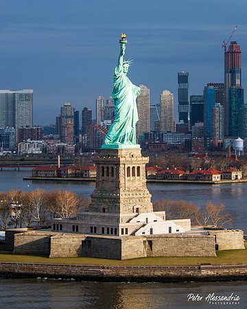 Statue of Liberty Helicopter